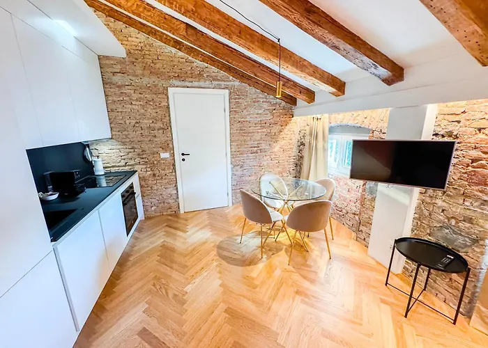 Trieste Boulevard Apartments